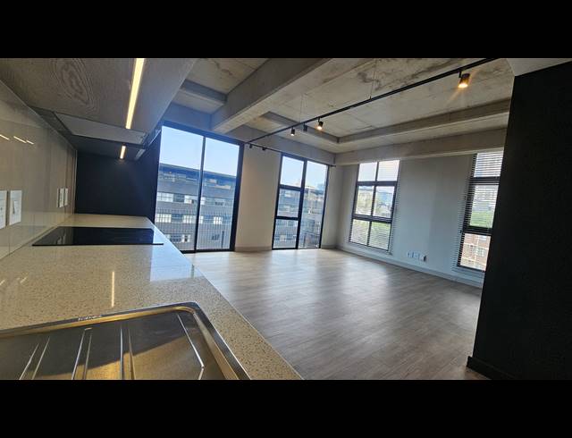 1 BEDROOM APARTMENT FOR SALE IN SANDOWN